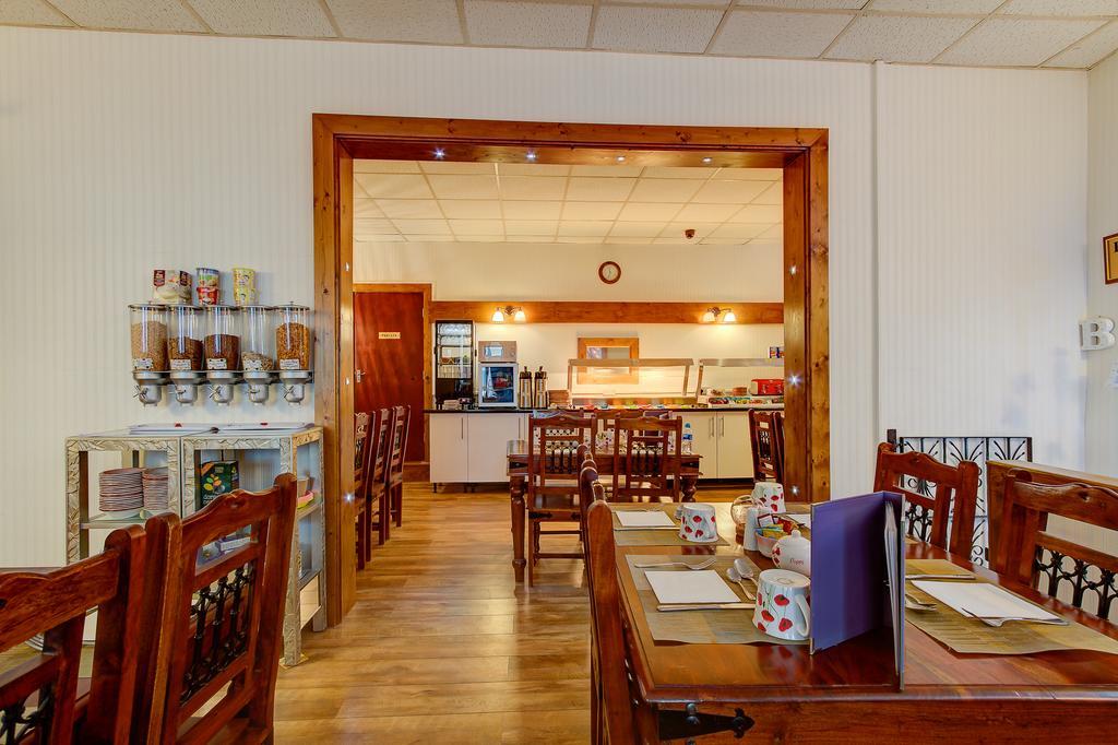 Sutton Park Guest House Blackpool Buitenkant foto